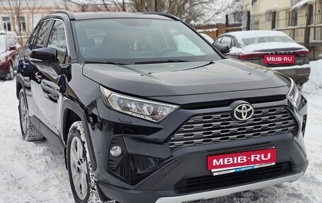 Toyota RAV4, 2021 год, 2 850 000 рублей, 11 фотография