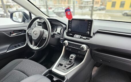 Toyota RAV4, 2021 год, 2 850 000 рублей, 29 фотография