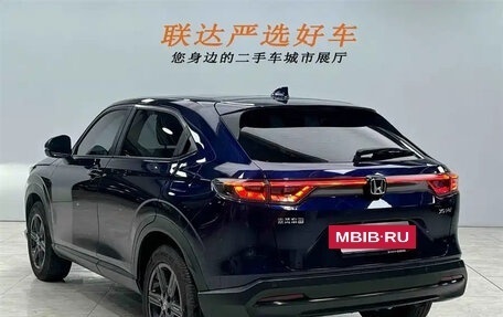 Honda Vezel, 2023 год, 1 550 000 рублей, 4 фотография