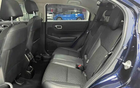 Honda Vezel, 2023 год, 1 550 000 рублей, 15 фотография