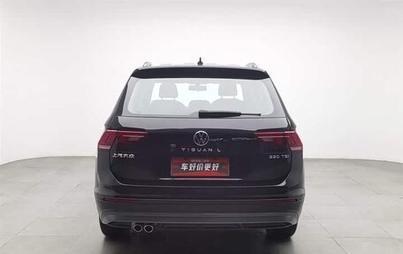 Volkswagen Tiguan II, 2021 год, 3 427 978 рублей, 4 фотография