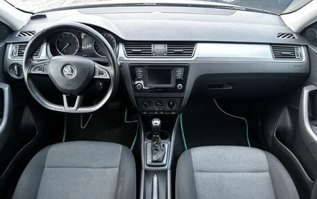 Skoda Rapid I, 2017 год, 1 000 000 рублей, 11 фотография