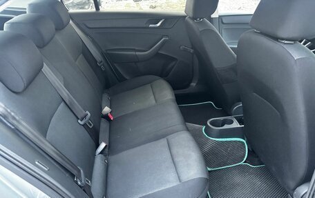 Skoda Rapid I, 2017 год, 1 000 000 рублей, 10 фотография