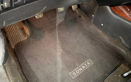 Hyundai Sonata IV рестайлинг, 2011 год, 446 000 рублей, 4 фотография