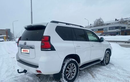 Toyota Land Cruiser Prado 150 рестайлинг 2, 2020 год, 4 900 000 рублей, 8 фотография