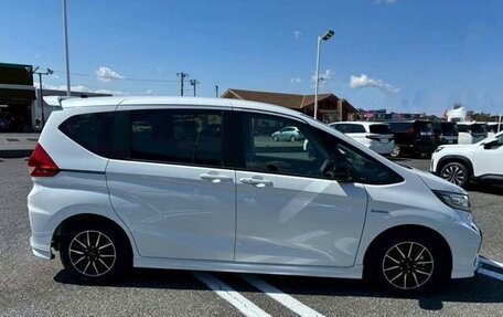 Honda Freed II, 2021 год, 1 319 000 рублей, 8 фотография