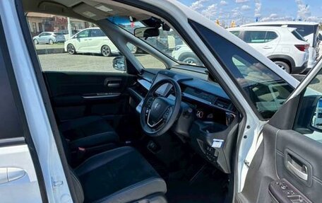 Honda Freed II, 2021 год, 1 319 000 рублей, 10 фотография