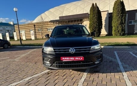 Volkswagen Tiguan II, 2019 год, 2 500 000 рублей, 6 фотография