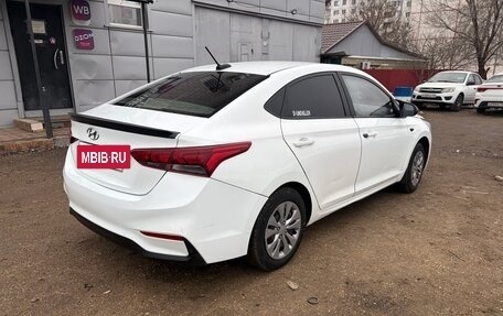 Hyundai Solaris II рестайлинг, 2017 год, 650 000 рублей, 7 фотография