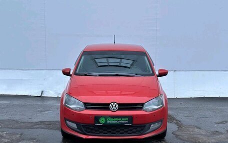 Volkswagen Polo VI (EU Market), 2011 год, 685 000 рублей, 2 фотография
