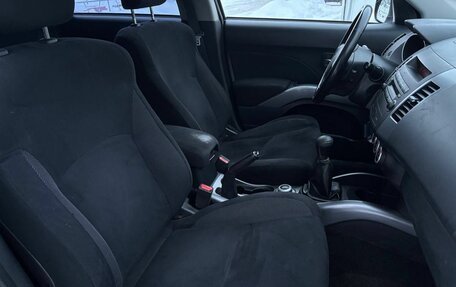 Mitsubishi Outlander III рестайлинг 3, 2008 год, 799 000 рублей, 16 фотография