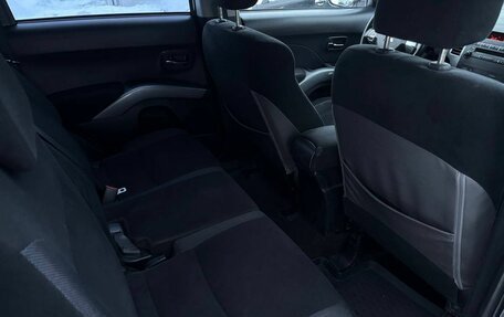 Mitsubishi Outlander III рестайлинг 3, 2008 год, 799 000 рублей, 18 фотография