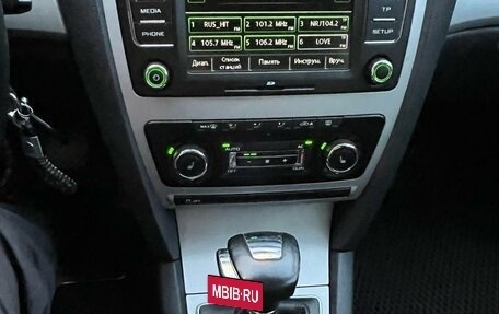 Skoda Octavia, 2011 год, 1 100 000 рублей, 11 фотография