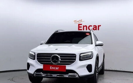 Mercedes-Benz GLB, 2024 год, 4 100 300 рублей, 3 фотография