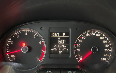 Volkswagen Polo VI (EU Market), 2015 год, 870 000 рублей, 10 фотография