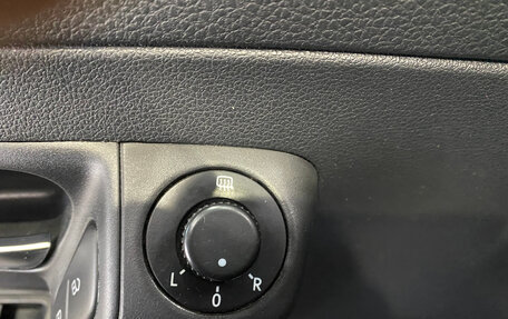 Volkswagen Polo VI (EU Market), 2015 год, 870 000 рублей, 17 фотография