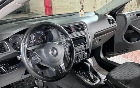 Volkswagen Jetta VI, 2012 год, 870 000 рублей, 9 фотография