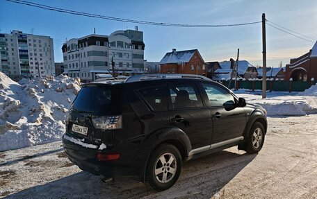 Mitsubishi Outlander III рестайлинг 3, 2007 год, 970 000 рублей, 5 фотография