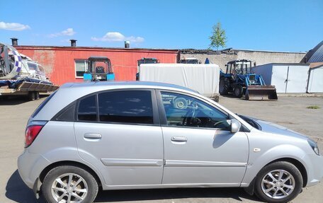 KIA Rio II, 2011 год, 620 000 рублей, 4 фотография