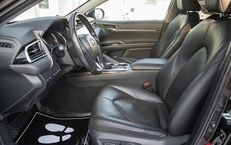 Toyota Camry, 2018 год, 2 875 000 рублей, 13 фотография