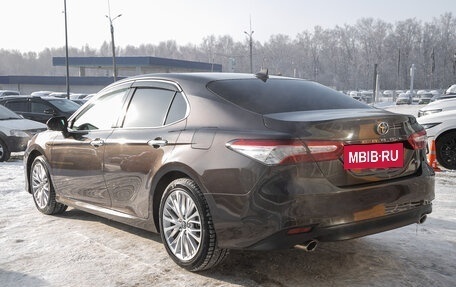 Toyota Camry, 2018 год, 2 875 000 рублей, 7 фотография