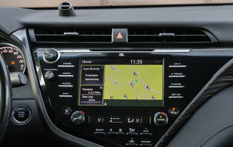 Toyota Camry, 2018 год, 2 875 000 рублей, 18 фотография