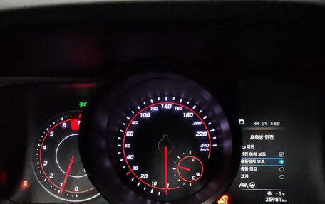 Hyundai Avante, 2022 год, 1 750 000 рублей, 8 фотография