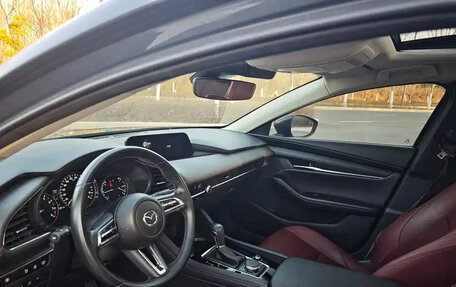 Mazda 3, 2021 год, 1 370 000 рублей, 10 фотография