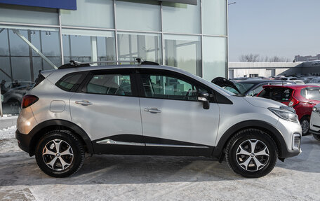 Renault Kaptur I рестайлинг, 2018 год, 1 345 000 рублей, 6 фотография