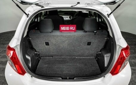 Toyota Vitz, 2013 год, 825 000 рублей, 16 фотография