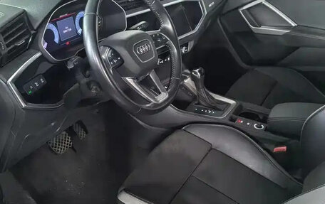 Audi Q3, 2021 год, 1 799 000 рублей, 7 фотография