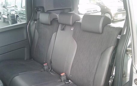 Honda Freed I, 2015 год, 898 000 рублей, 20 фотография