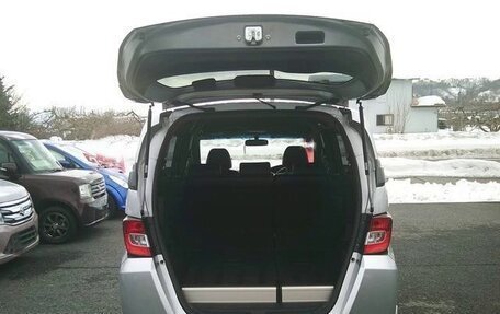 Honda Freed I, 2015 год, 898 000 рублей, 22 фотография