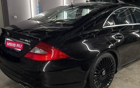 Mercedes-Benz CLS, 2005 год, 1 700 000 рублей, 2 фотография