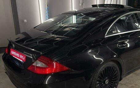 Mercedes-Benz CLS, 2005 год, 1 700 000 рублей, 4 фотография