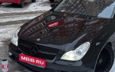 Mercedes-Benz CLS, 2005 год, 1 700 000 рублей, 21 фотография