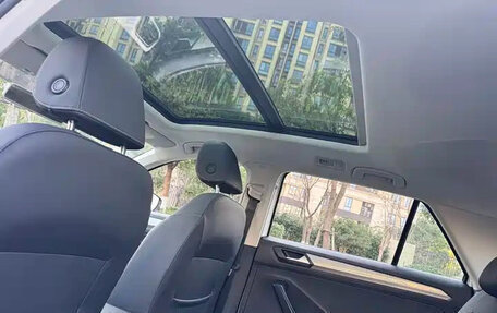 Volkswagen T-Roc I, 2022 год, 1 449 000 рублей, 9 фотография