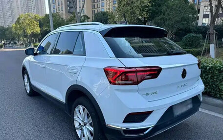 Volkswagen T-Roc I, 2022 год, 1 449 000 рублей, 4 фотография