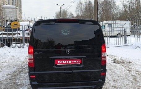 Mercedes-Benz Viano, 2012 год, 3 000 000 рублей, 6 фотография