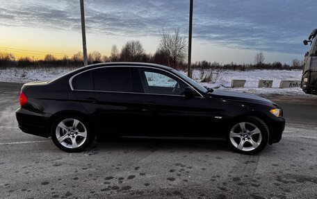 BMW 3 серия, 2011 год, 1 200 000 рублей, 3 фотография