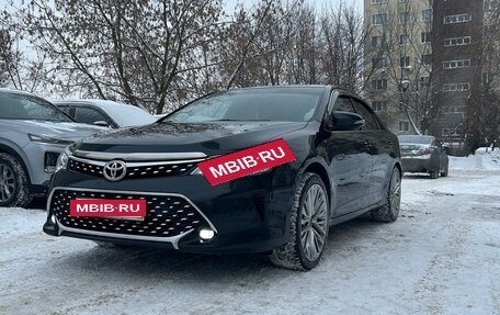 Toyota Camry, 2018 год, 2 600 000 рублей, 3 фотография