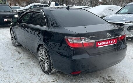 Toyota Camry, 2018 год, 2 600 000 рублей, 5 фотография