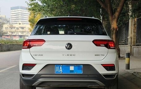 Volkswagen T-Roc I, 2022 год, 1 755 000 рублей, 5 фотография