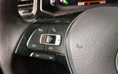 Volkswagen T-Roc I, 2022 год, 1 755 000 рублей, 16 фотография