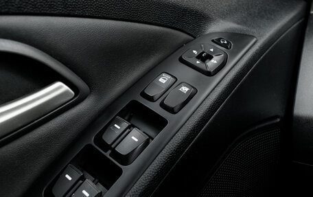 Hyundai ix35 I рестайлинг, 2013 год, 1 470 000 рублей, 22 фотография