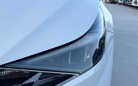 Hyundai Elantra, 2022 год, 1 480 000 рублей, 3 фотография