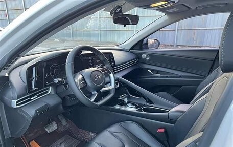 Hyundai Elantra, 2022 год, 1 480 000 рублей, 10 фотография