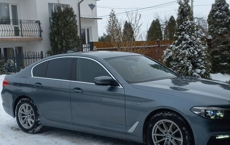 BMW 5 серия, 2020 год, 3 777 000 рублей, 2 фотография
