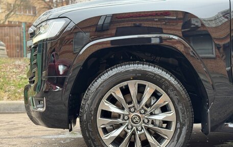 Toyota Land Cruiser, 2025 год, 15 490 000 рублей, 6 фотография