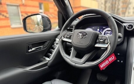 Toyota Land Cruiser, 2025 год, 15 490 000 рублей, 8 фотография